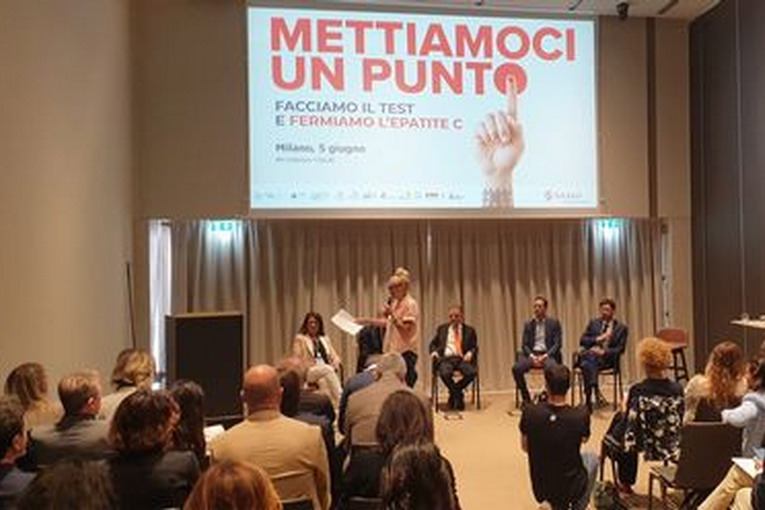Epatite C ancora sconosciuta, da Milano parte il tram che informa
