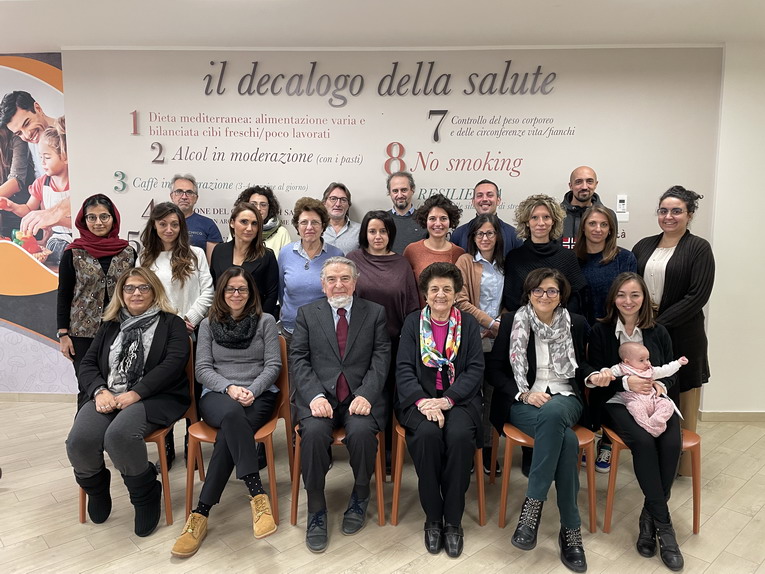 La Dieta Mediterranea è associata ad un minor rischio di mortalità nelle persone con diagnosi di tumore