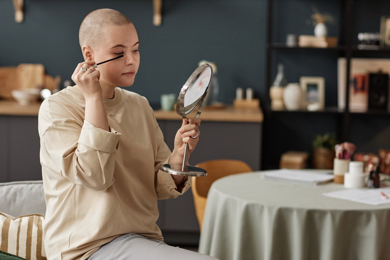 Prevenire l’alopecia: consigli e stili di vita