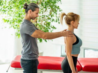 Come iniziare con la ginnastica posturale a casa