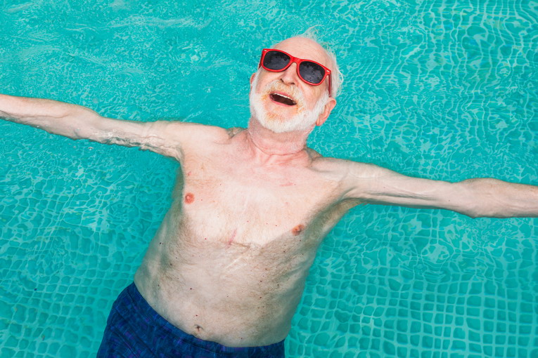 I segnali del colpo di calore negli anziani da riconoscere subito