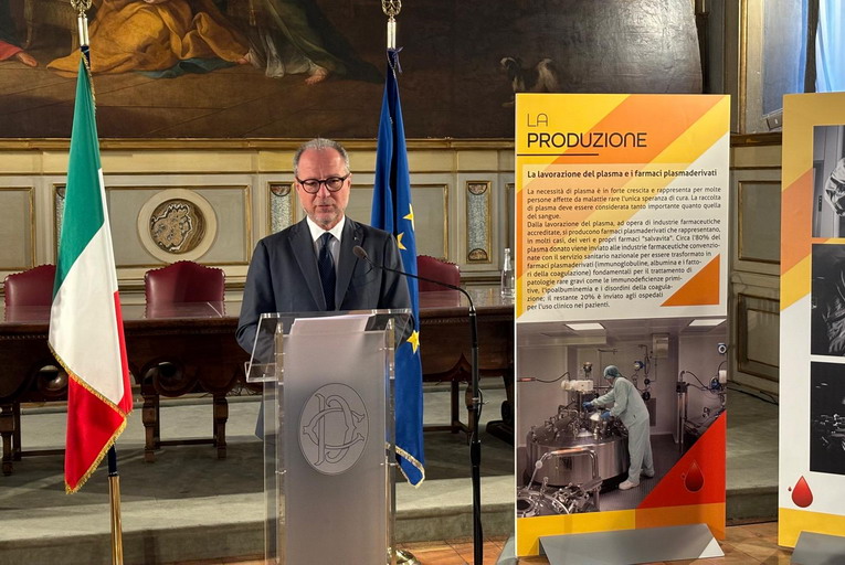 Alla Camera dei Deputati inaugurata mostra 'Il Viaggio del Plasma'