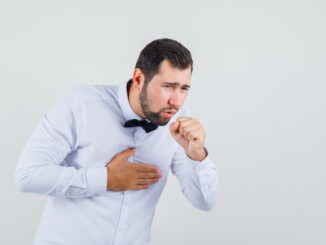 Reflusso gastroesofageo: tutti i sintomi e come intervenire