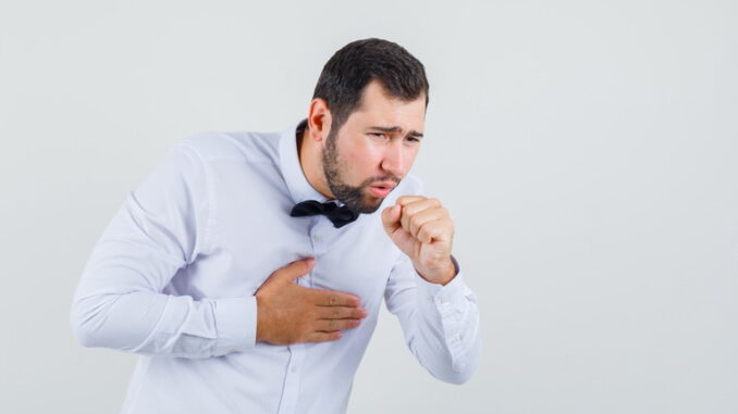 Reflusso gastroesofageo: tutti i sintomi e come intervenire Reflusso gastroesofageo: tutti i sintomi e come intervenire