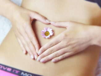 Reflusso gastrico: cause, sintomi e rimedi